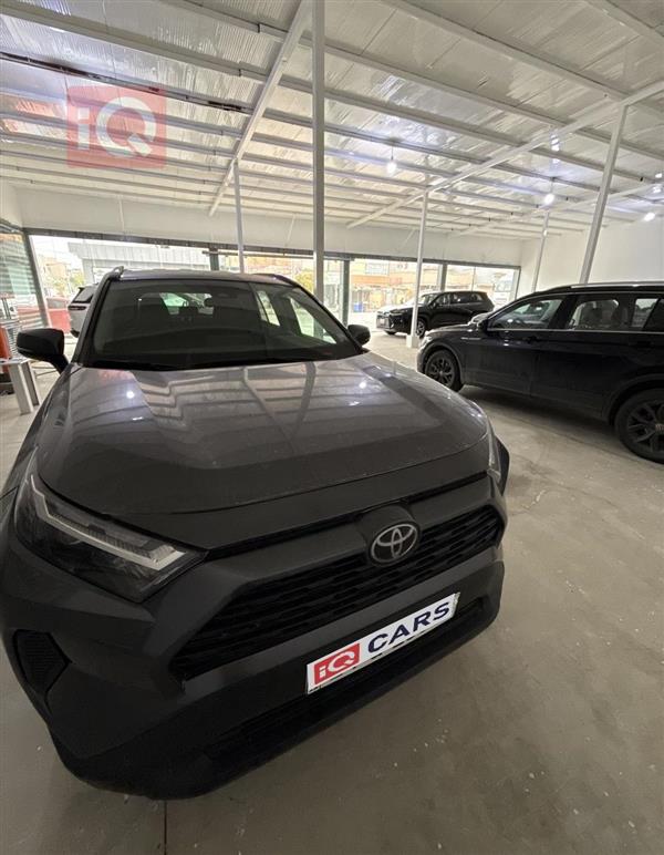 تويوتا راف 4 2023 للبيع في العراق - زاخو